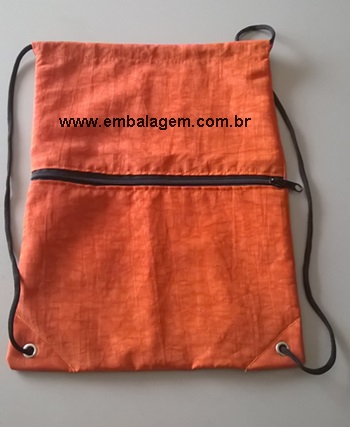 Sacochila com bolso 35 x 40